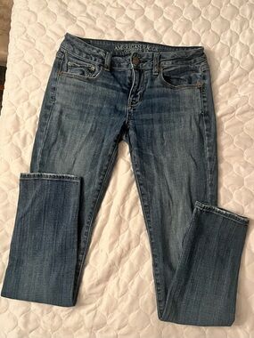 2013 American Eagle Outfitters Skinny Stretch Jeans